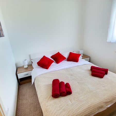 Apartman Tarnik'S Viskovo エクステリア 写真