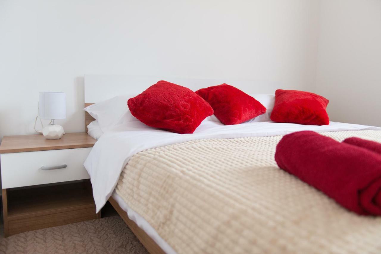 Apartman Tarnik'S Viskovo エクステリア 写真